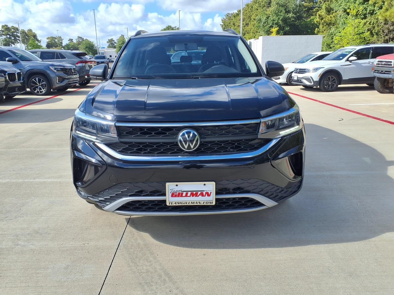 Used 2022 Volkswagen Taos S FWD image 8