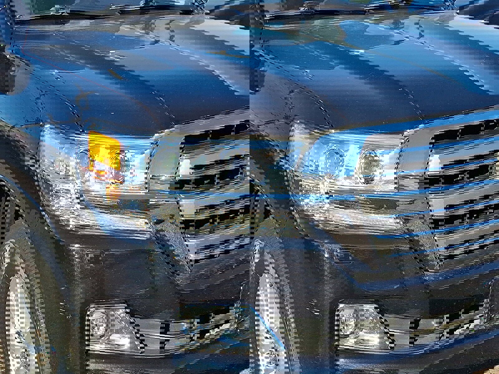 Used 2021 Toyota Land Cruiser image 9