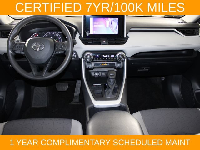 Used 2024 Toyota RAV4 XLE FWD image 16
