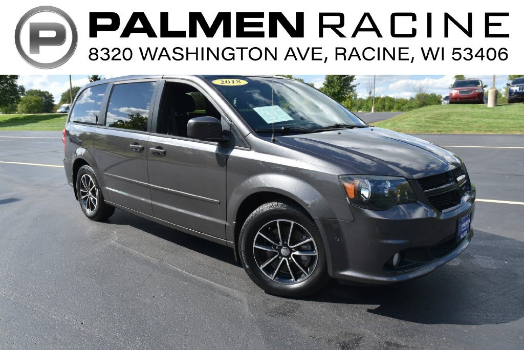 Used 2015 Dodge Grand Caravan SXT w/ Blacktop Package FWD image 2