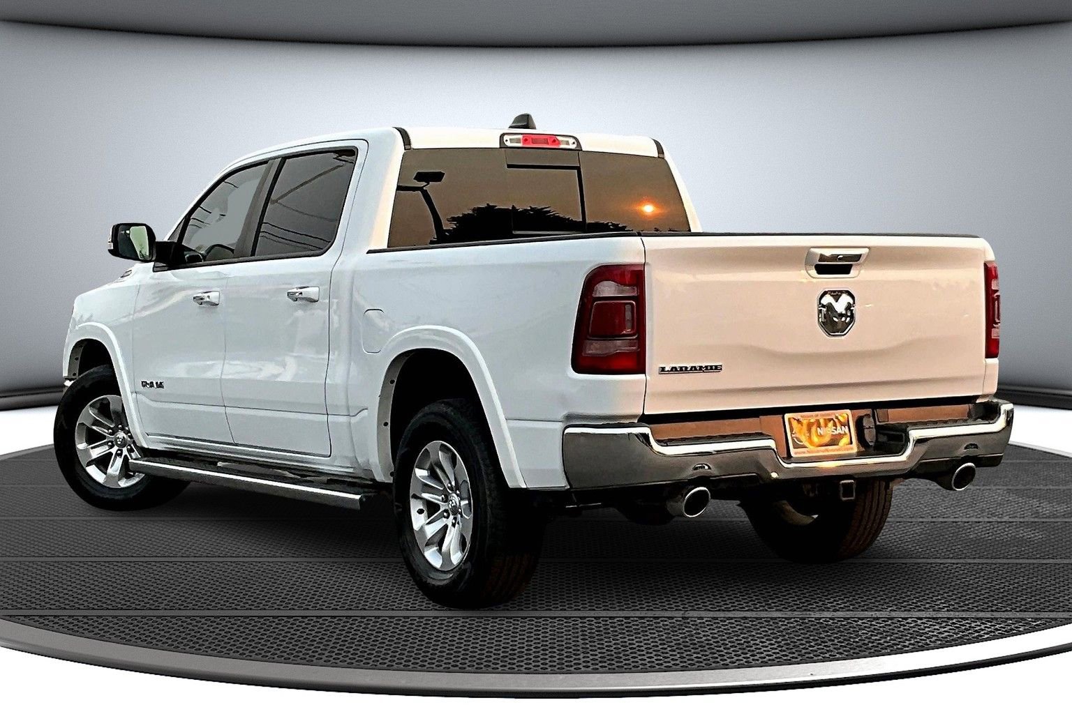 Used 2022 RAM 1500 Laramie image 4