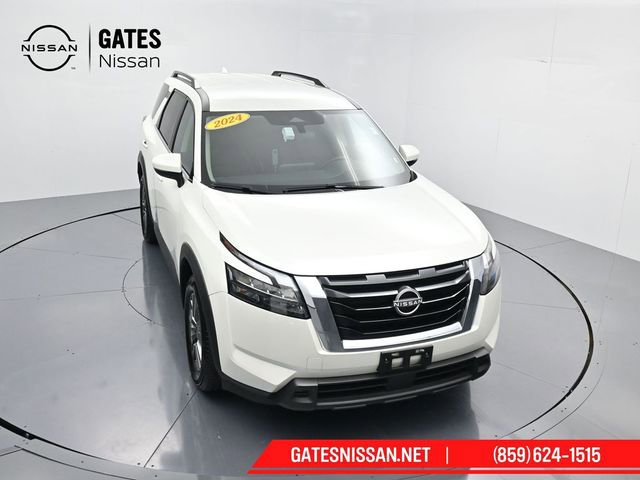 Used 2024 Nissan Pathfinder SV image 50