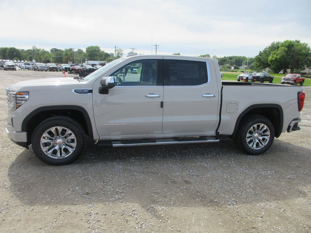 New 2026 GMC Sierra 1500 Denali AWD/4WD image 9