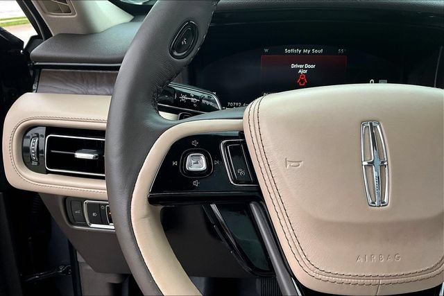 Used 2021 Lincoln Aviator Reserve w/ Equipment Group 201A AWD/4WD image 11
