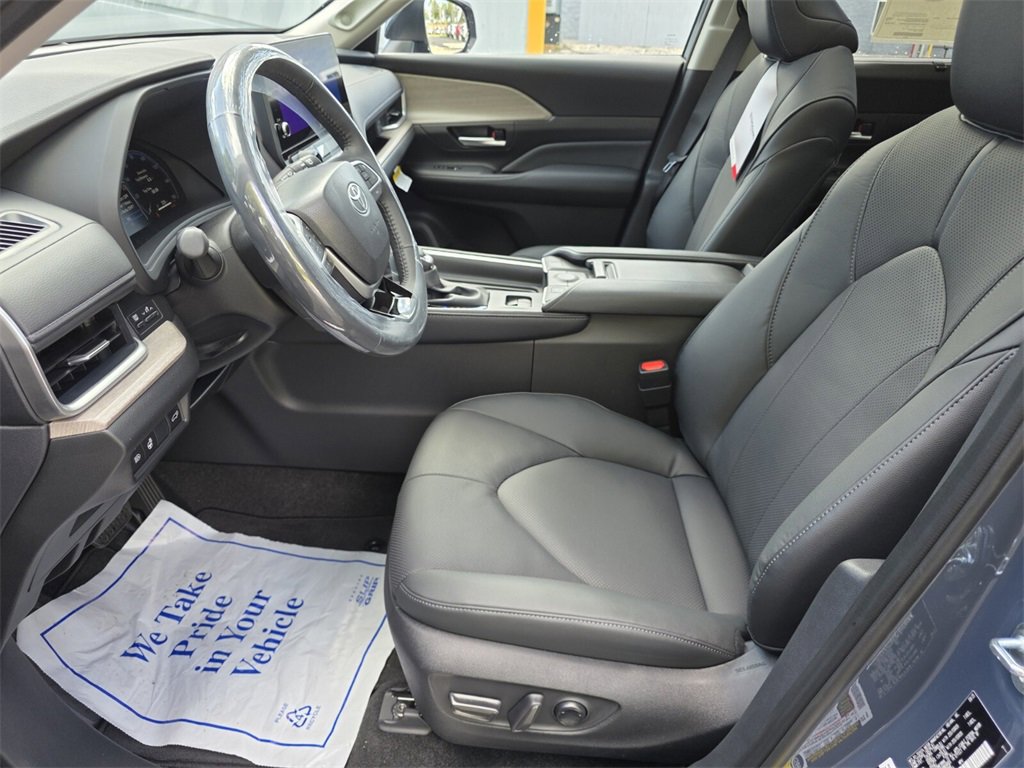 New 2026 Toyota Grand Highlander Limited image 26