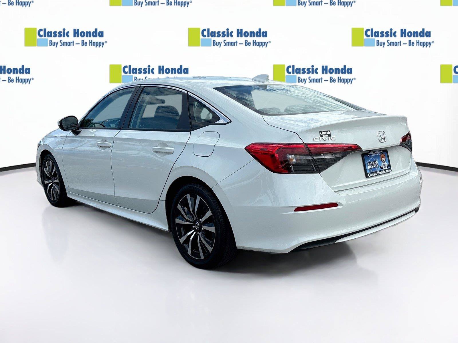 Certified 2024 Honda Civic EX image 5