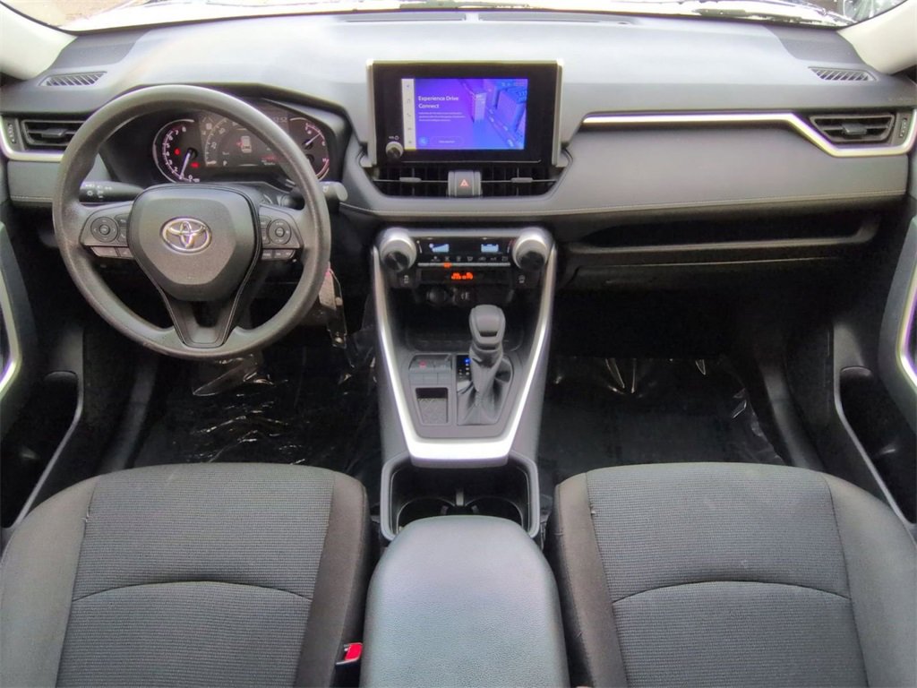 Used 2024 Toyota RAV4 LE image 19