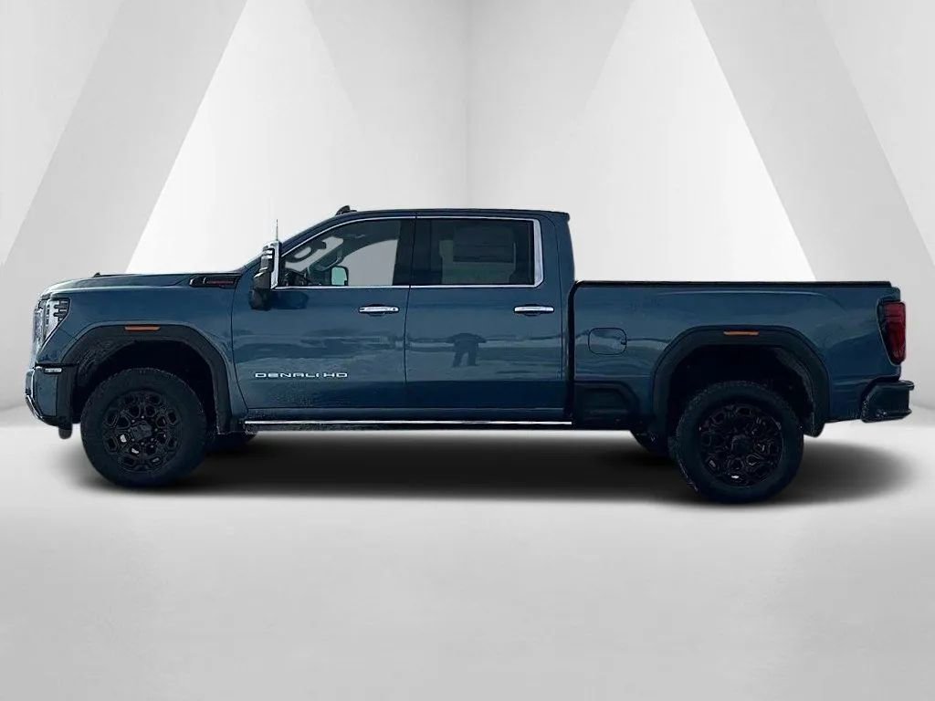 New 2026 GMC Sierra 3500 Denali w/ LPO, Black Badging Package image 4