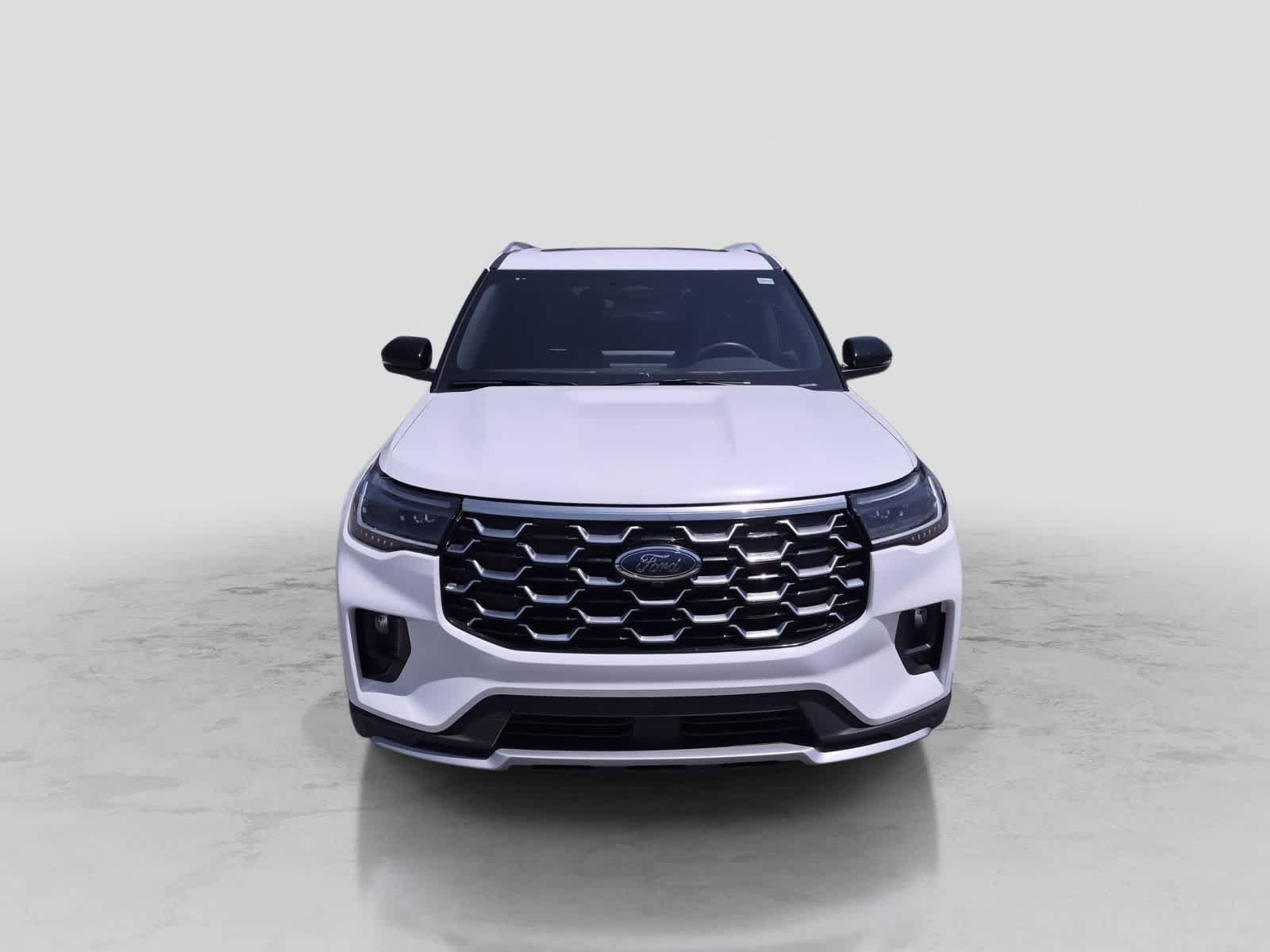 Used 2025 Ford Explorer Platinum w/ Ultimate Package AWD/4WD image 3
