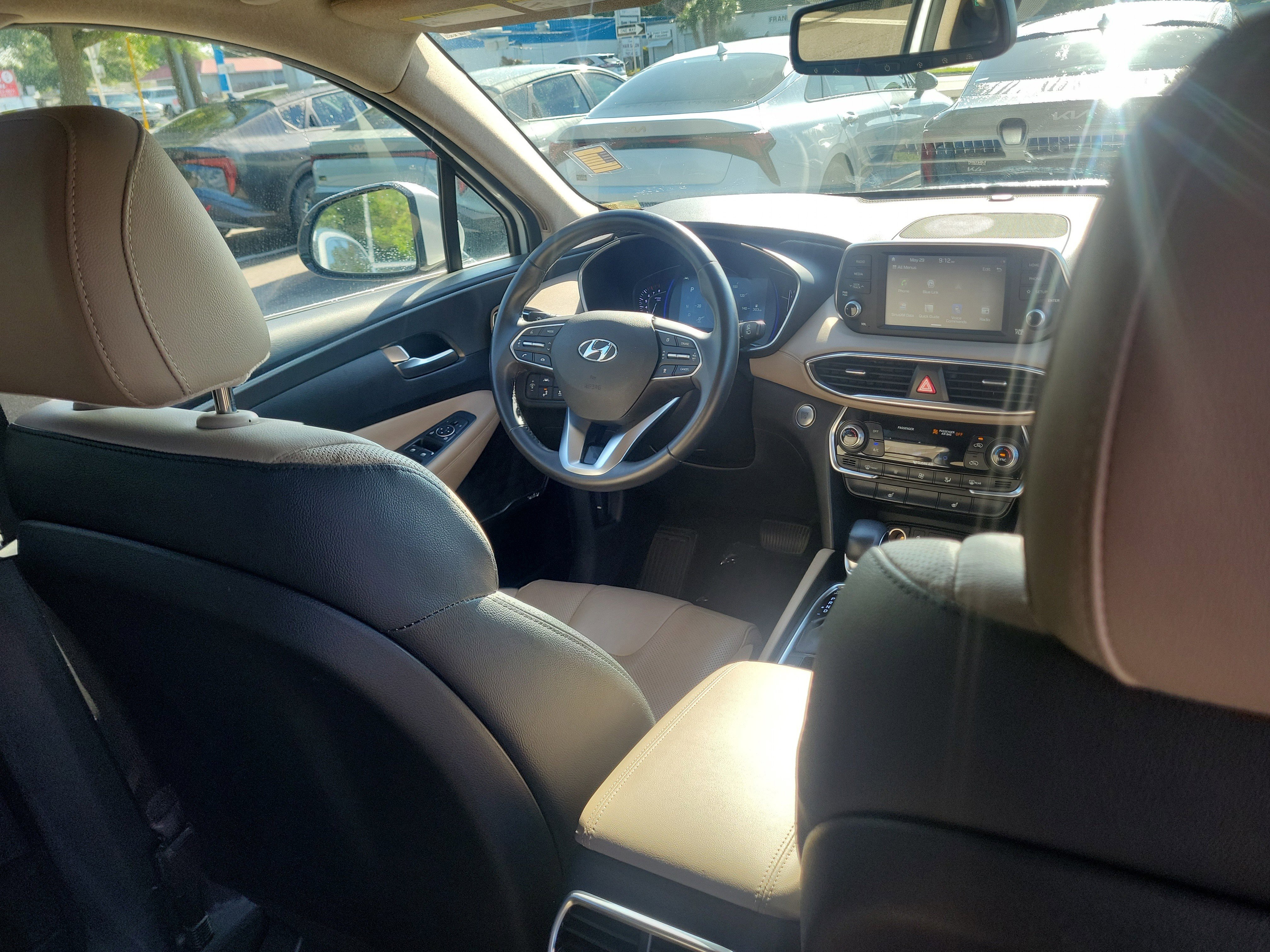 Used 2020 Hyundai Santa Fe SEL FWD image 13