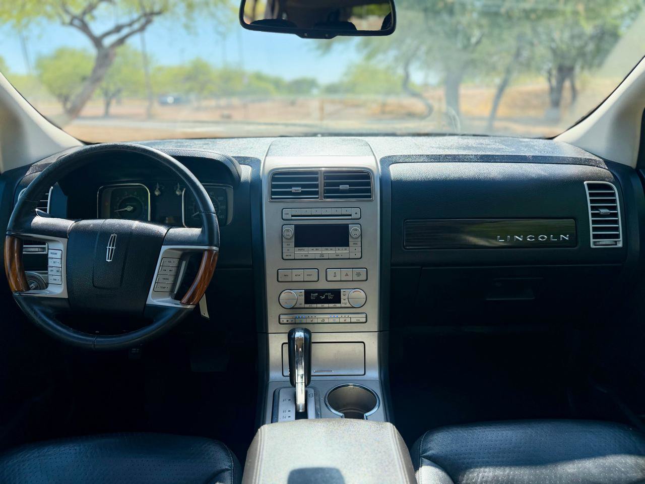 Used 2007 Lincoln MKX AWD image 13
