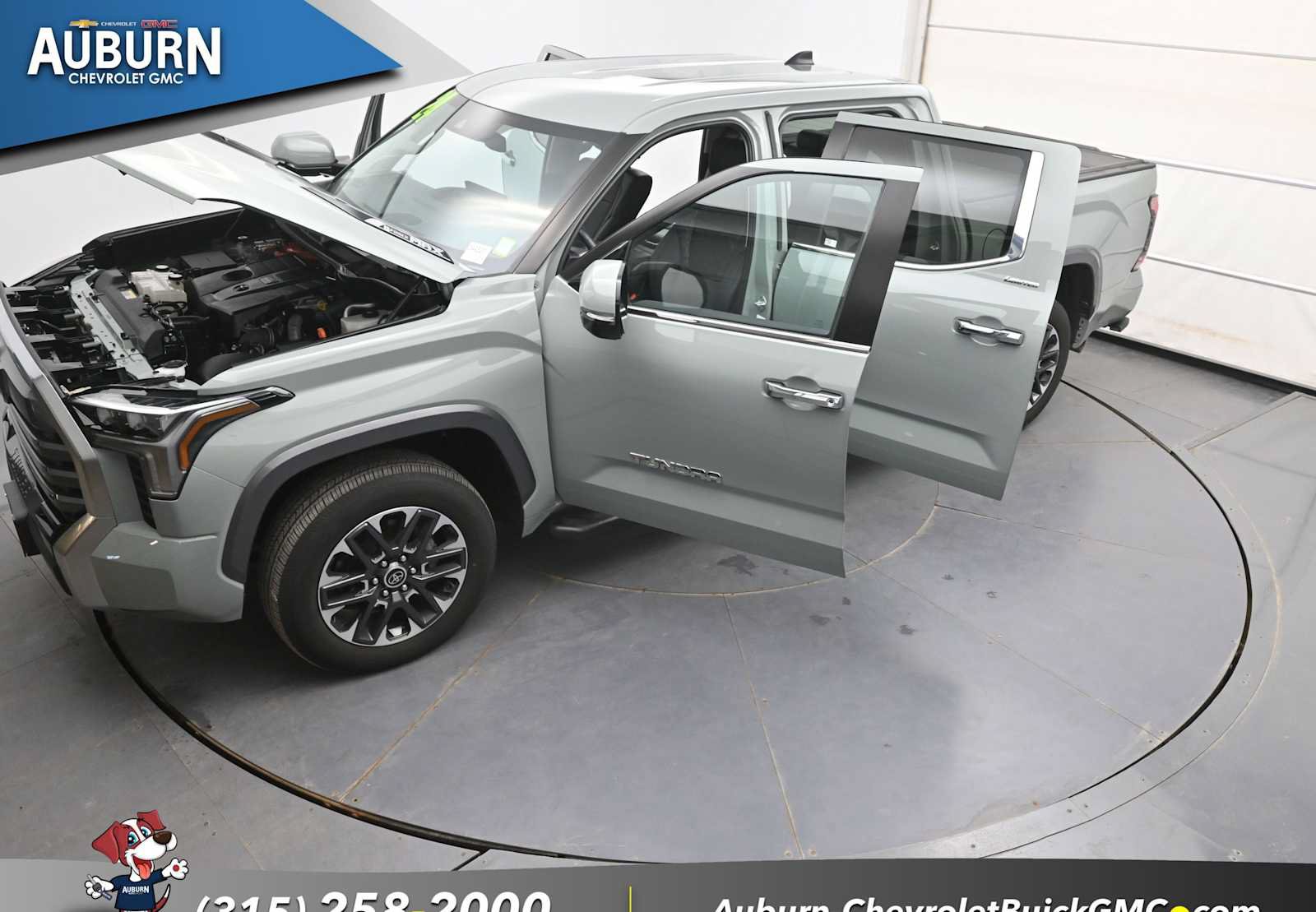 Used 2024 Toyota Tundra Limited AWD/4WD image 36