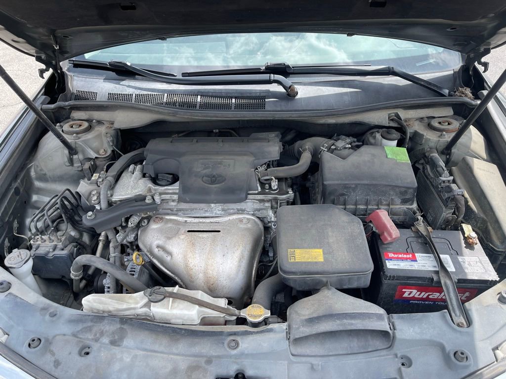 Used 2012 Toyota Camry LE image 25