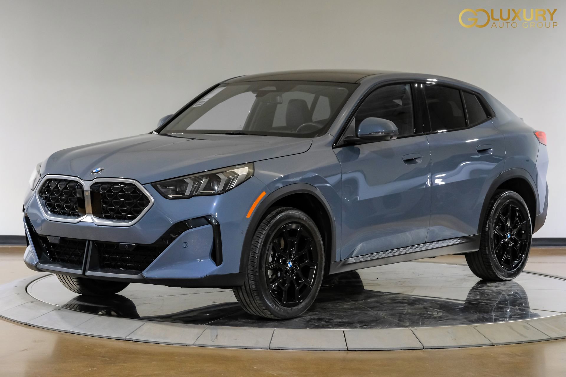 Used 2025 BMW X2 xDrive28i image 8