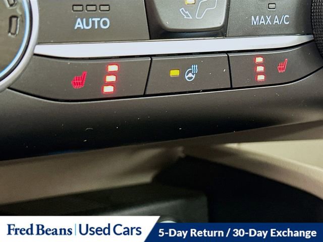 Used 2020 Ford Escape SEL image 22