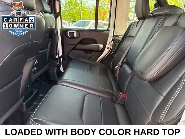 Used 2023 Jeep Wrangler Unlimited Sahara w/ Cold Weather Group AWD/4WD image 21