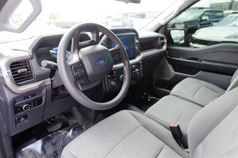 Used 2025 Ford F150 XL w/ Equipment Group 103A High AWD/4WD image 17