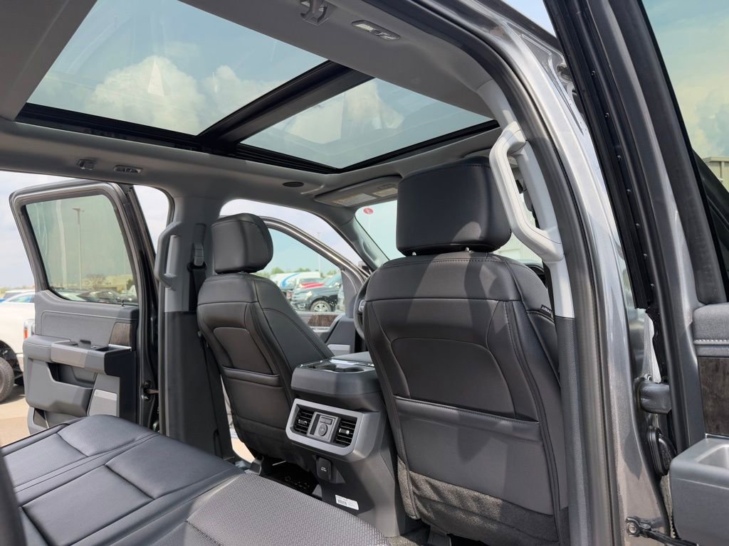 New 2026 Ford F250 Lariat image 21