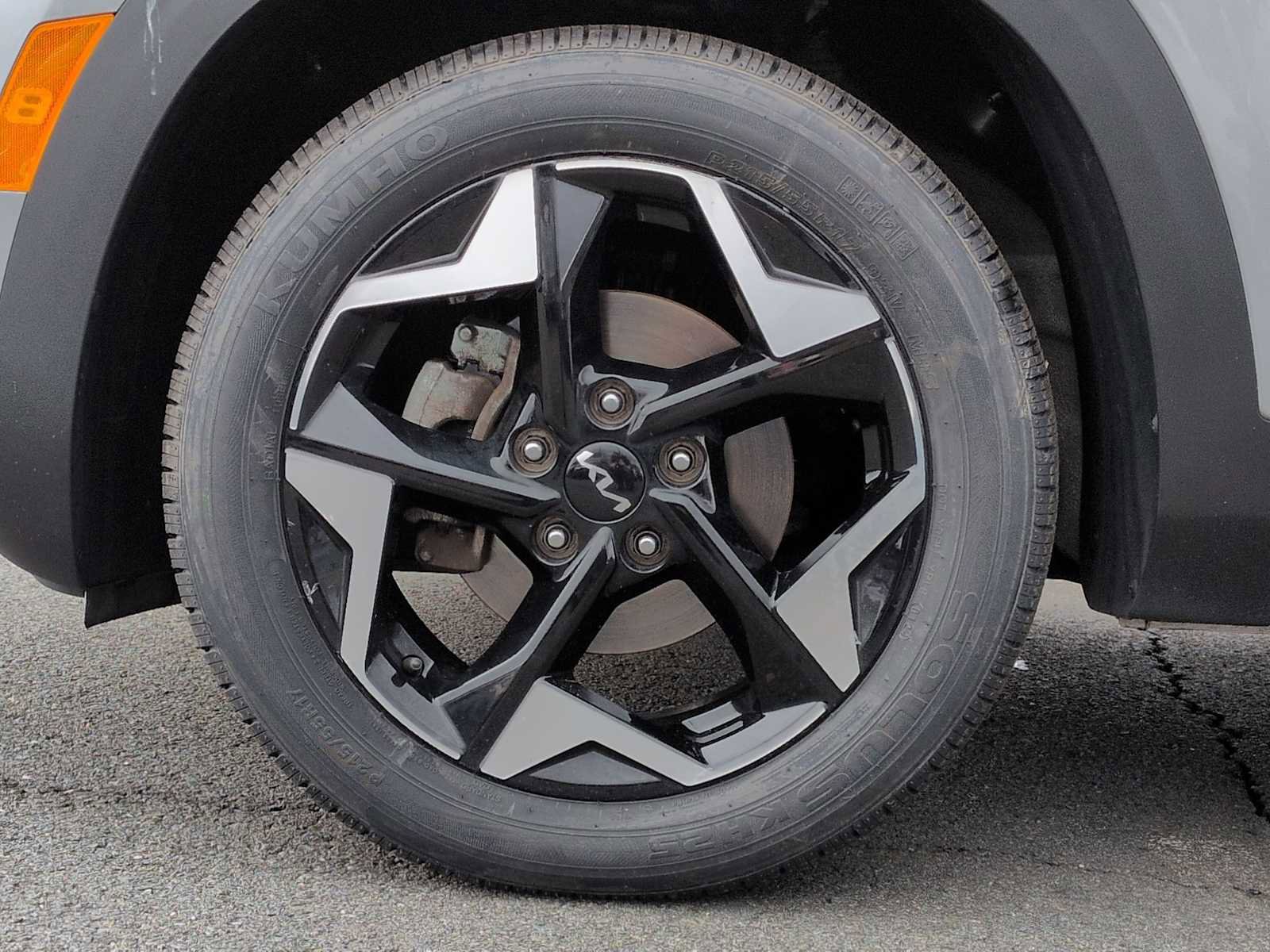 Used 2024 Kia Seltos EX image 14