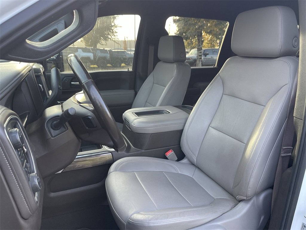 Used 2020 Chevrolet Silverado 2500 LTZ w/ LTZ Plus Package image 18