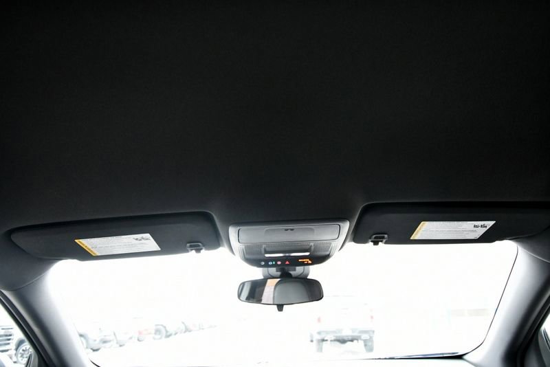 Used 2026 Chevrolet Equinox LT w/ Convenience Package II AWD/4WD image 17