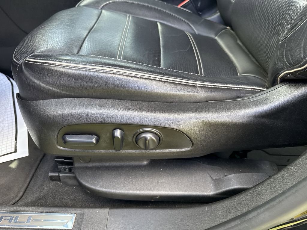 Used 2019 GMC Acadia Denali w/ Technology Package AWD/4WD image 24