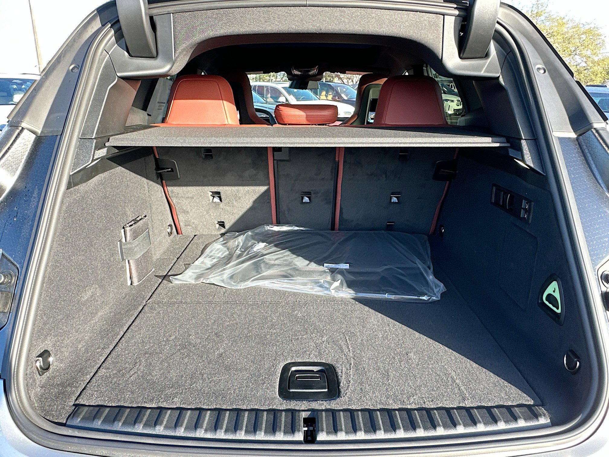 New 2026 BMW iX xDrive45 w/ Premium Package image 21