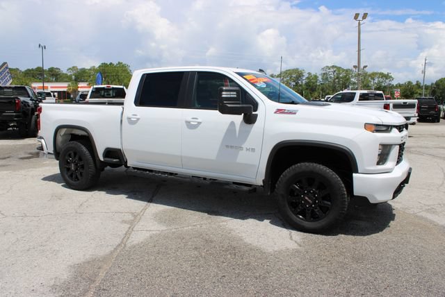 Used 2023 Chevrolet Silverado 2500 LT AWD/4WD image 13