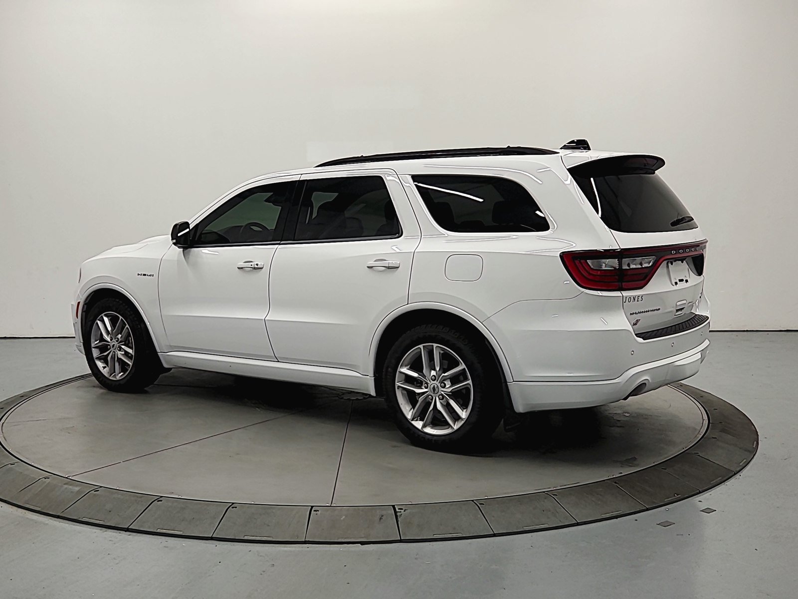 Used 2023 Dodge Durango R/T AWD/4WD image 6