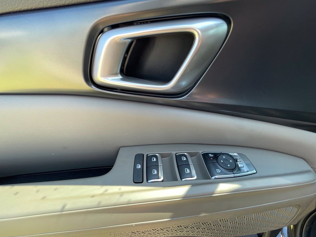 New 2026 Kia Carnival FWD image 12