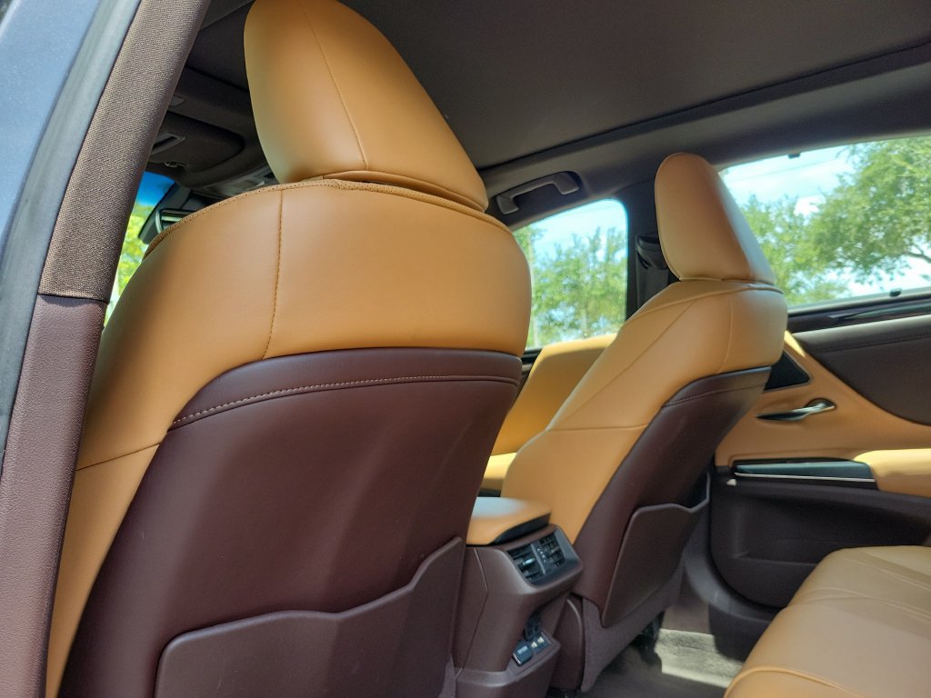 Used 2021 Lexus ES 350 Ultra Luxury FWD image 19