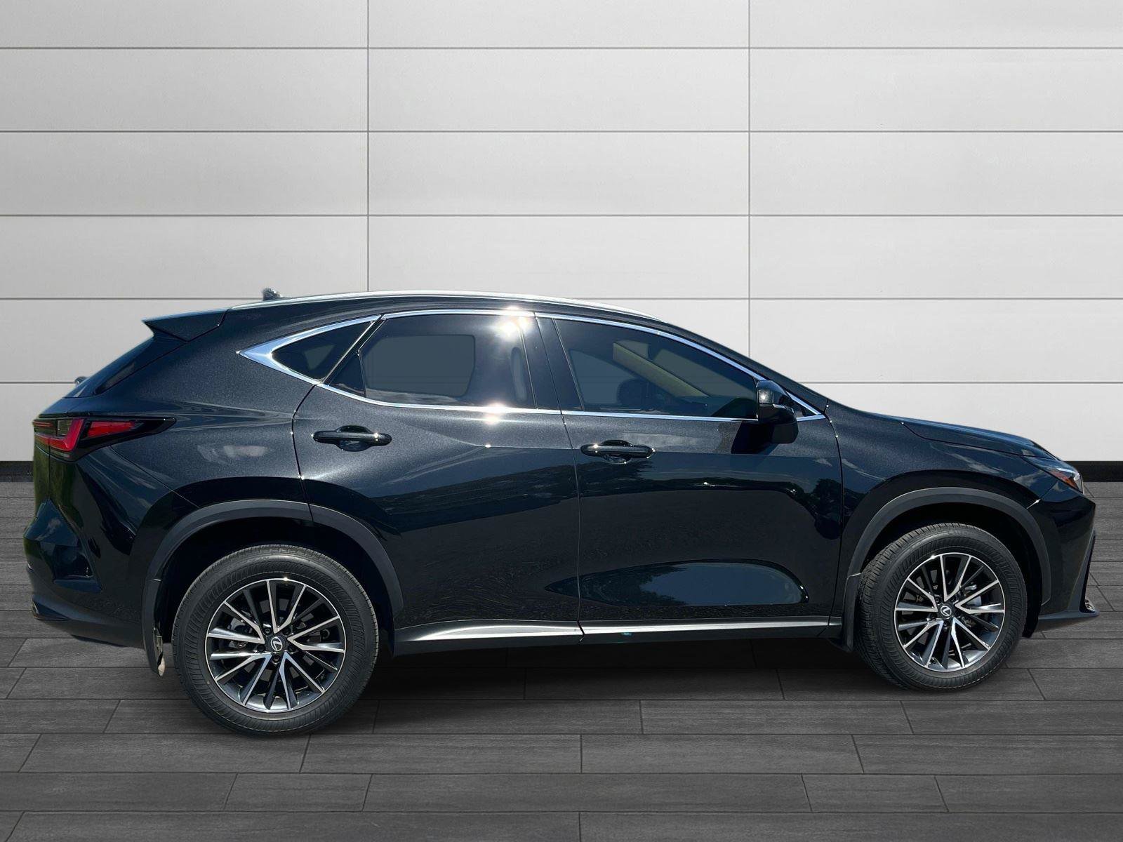 Used 2026 Lexus NX 350 AWD w/ Accessory Package (2T) image 2
