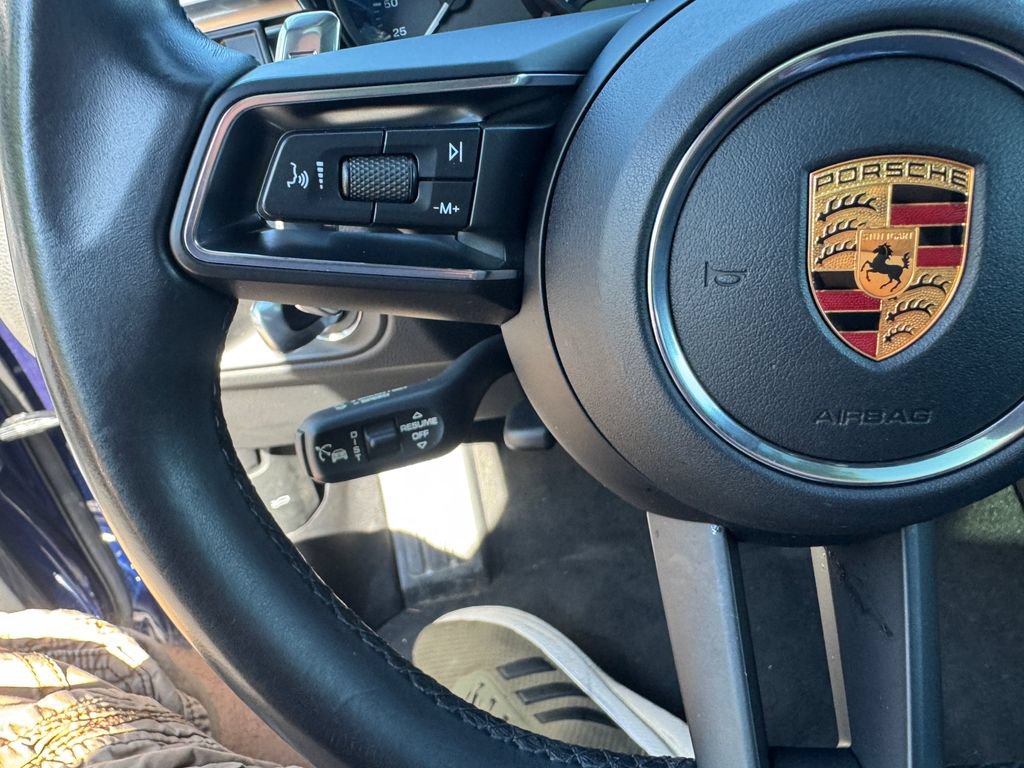 Used 2023 Porsche Macan Turbo AWD/4WD image 23
