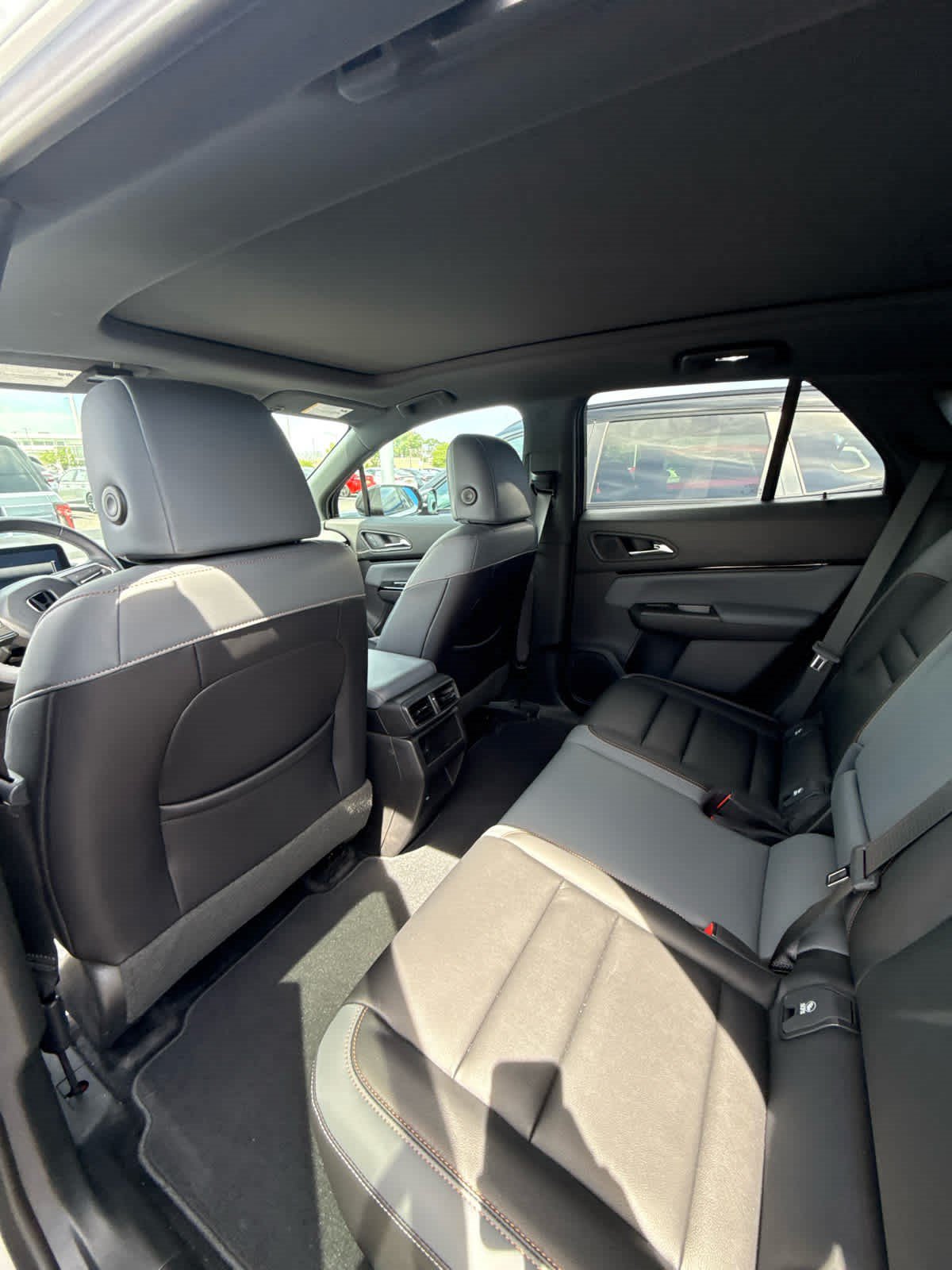 Used 2025 Honda Prologue Touring image 9