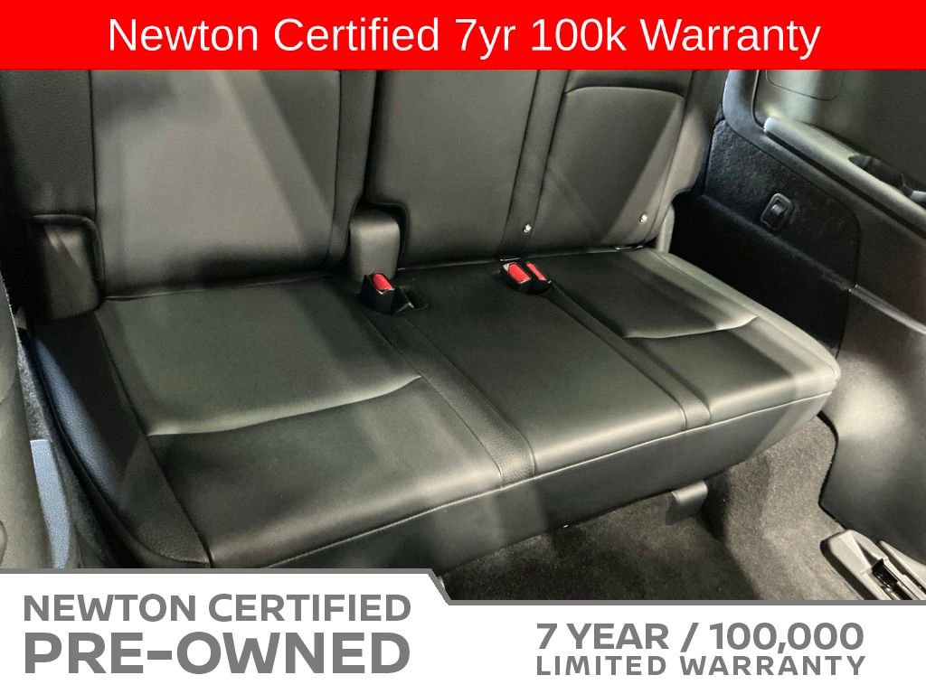 Used 2024 Nissan Pathfinder SL AWD/4WD image 21