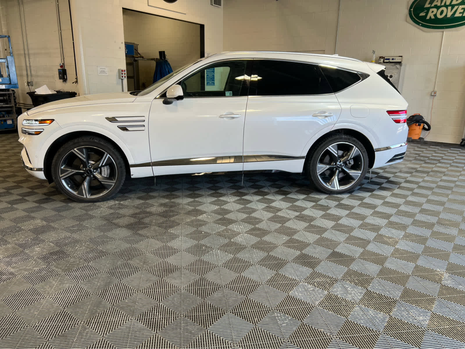 Used 2025 Genesis GV80 3.5T Prestige