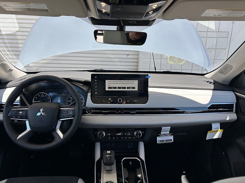 New 2026 Mitsubishi Outlander SE FWD image 22