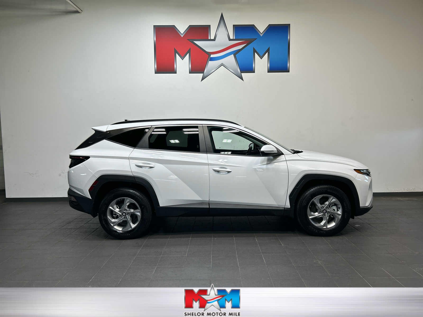 Used 2023 Hyundai Tucson SEL AWD/4WD image 1