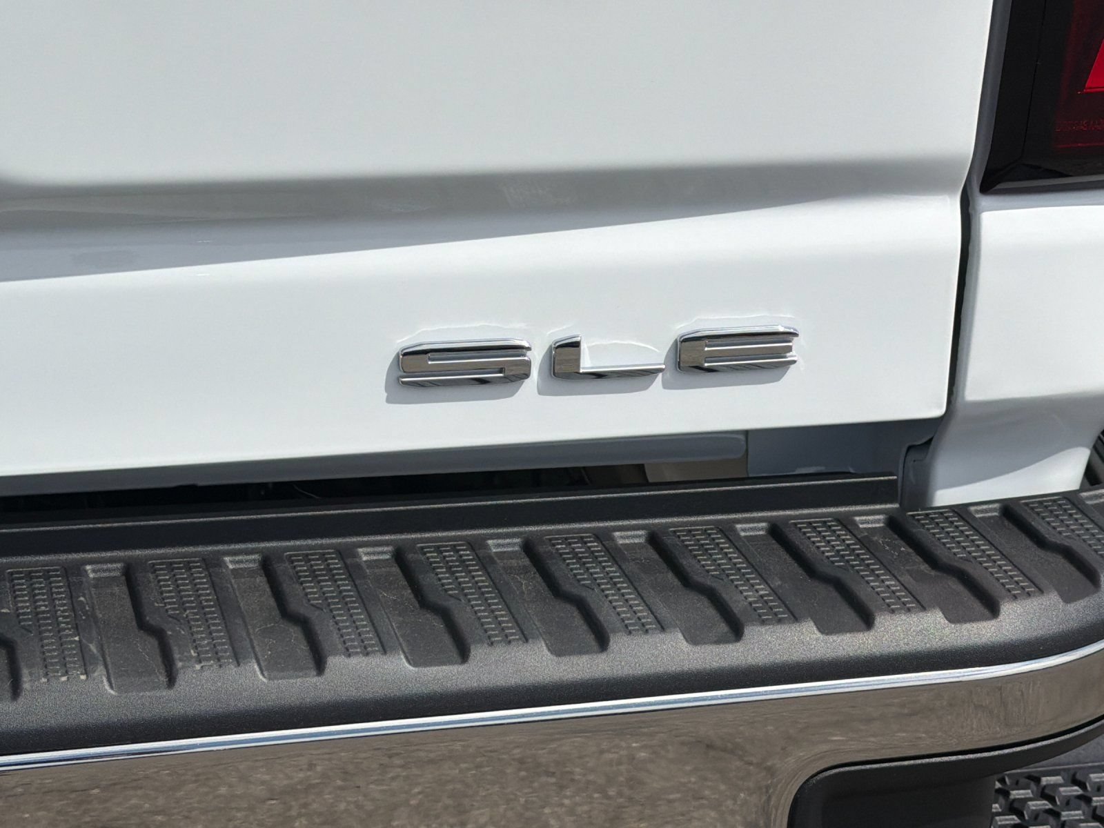 New 2026 GMC Sierra 3500 SLE AWD/4WD image 24
