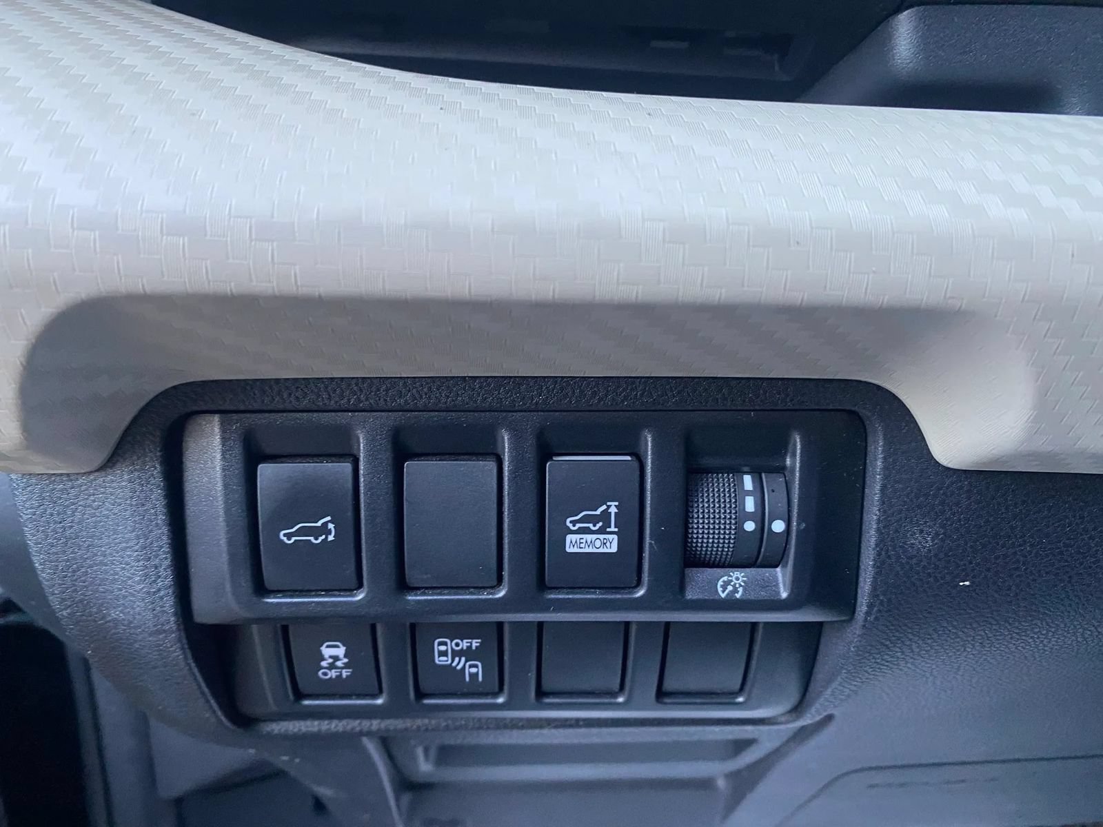 Used 2019 Subaru Ascent Premium AWD/4WD image 13