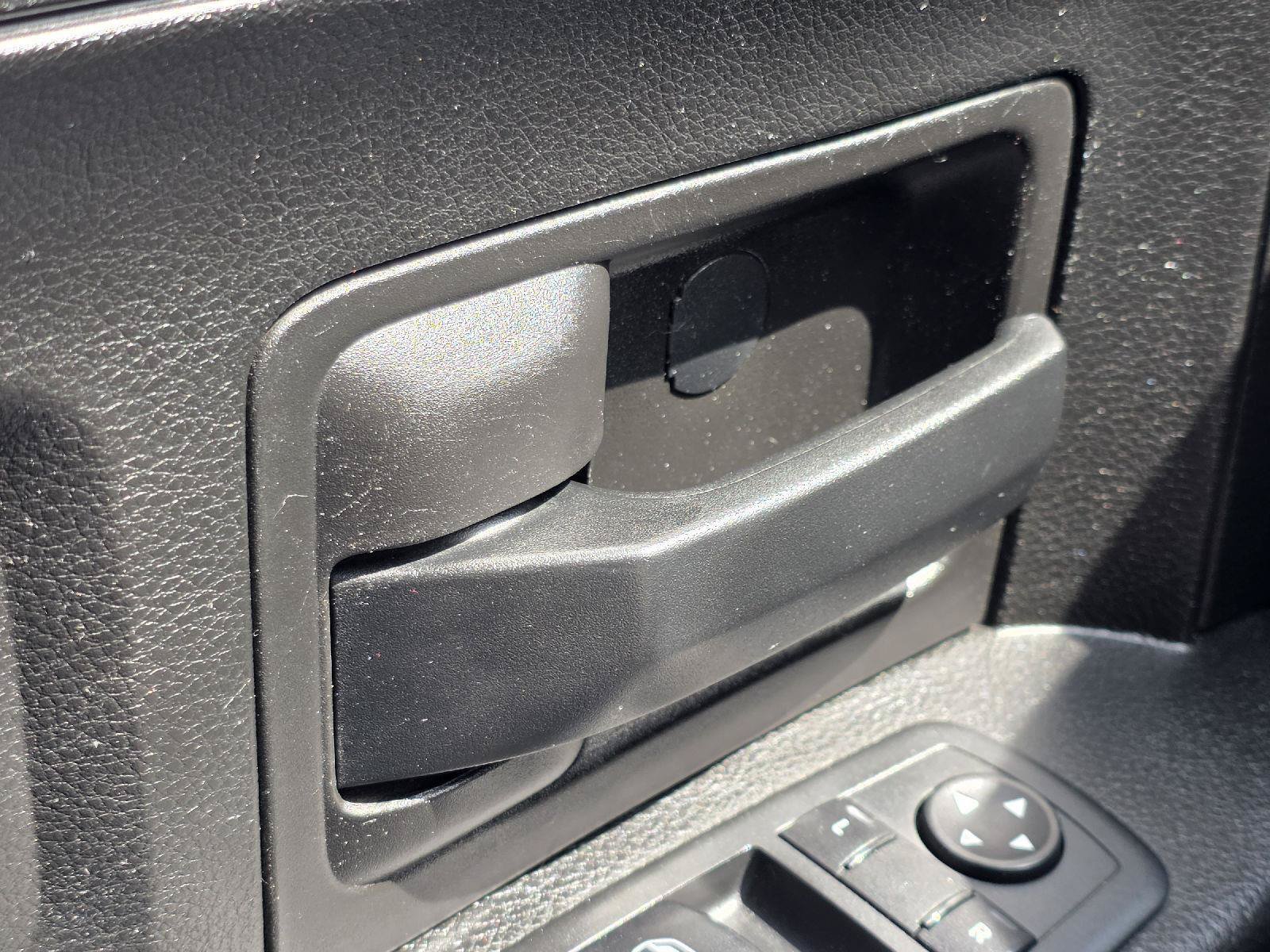 Used 2019 RAM 1500 Tradesman w/ Chrome Plus Package AWD/4WD image 10