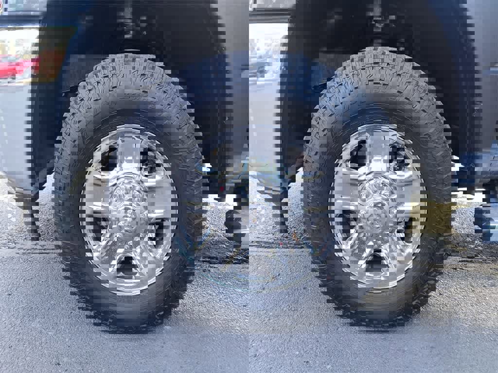 Used 2023 RAM 3500 Tradesman w/ Safety Group image 10