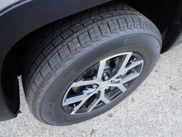 New 2025 Jeep Grand Cherokee Limited image 9