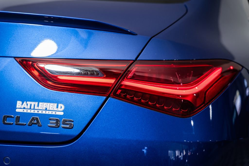 Used 2024 Mercedes-Benz CLA 35 AMG 4MATIC image 8