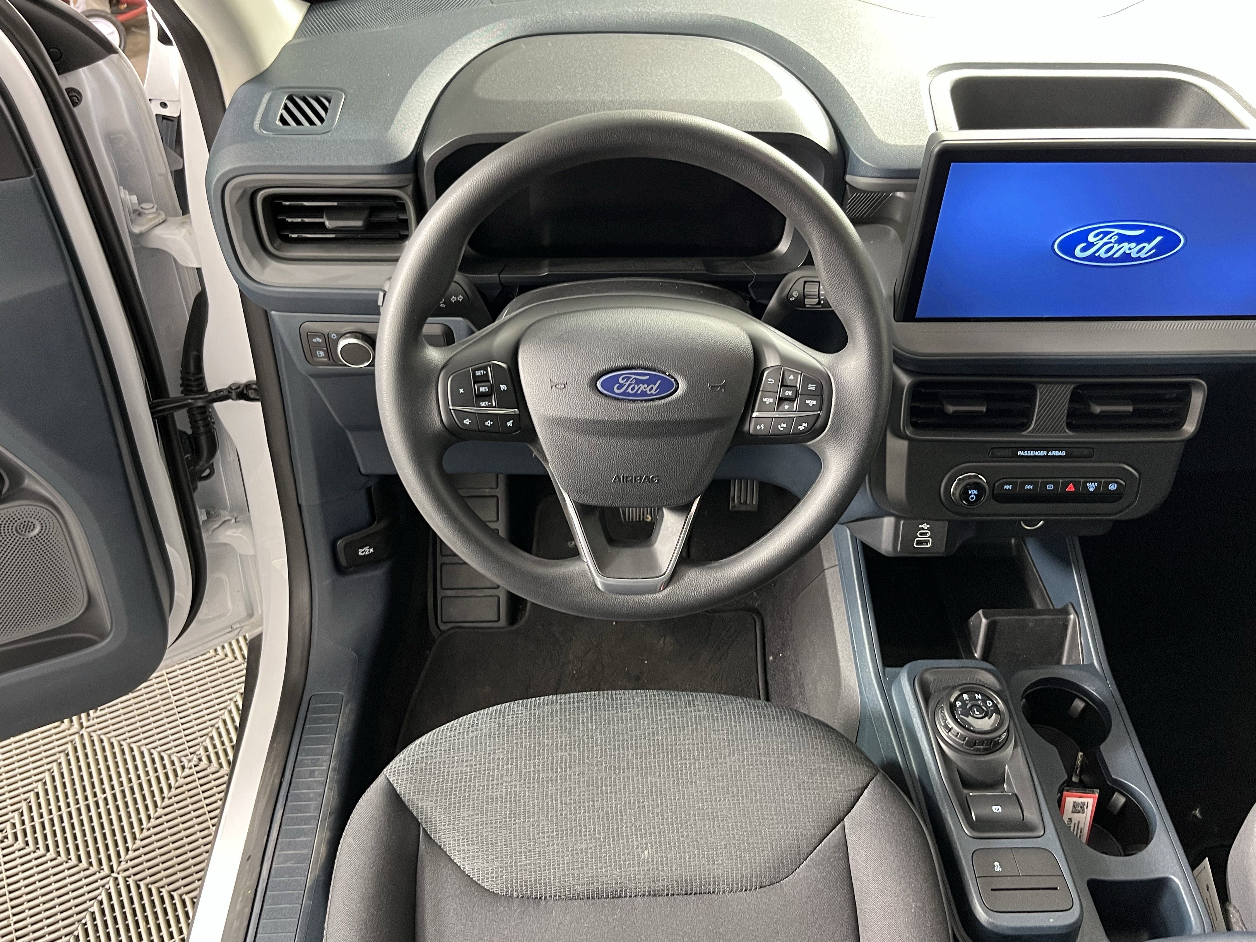 Used 2025 Ford Maverick XL w/ Equipment Group 101A AWD/4WD image 12