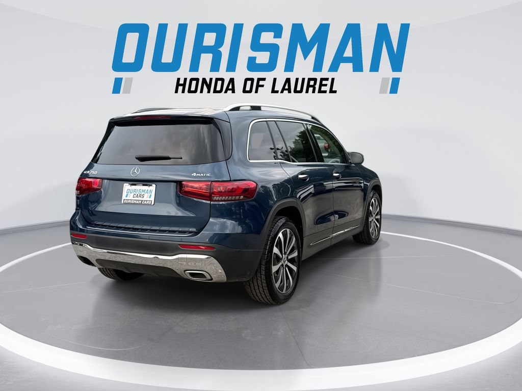 Used 2022 Mercedes-Benz GLB 250 4MATIC w/ Premium Package Lite image 8
