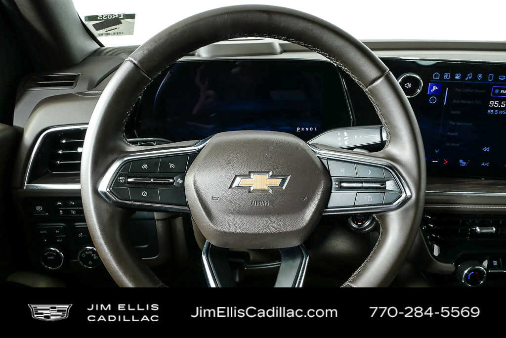 Used 2025 Chevrolet Tahoe LT AWD/4WD image 9