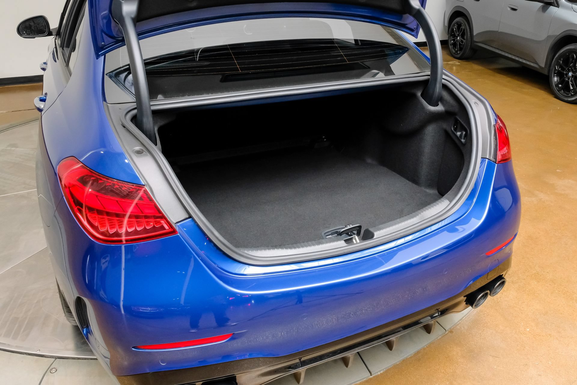 Used 2024 Mercedes-Benz C 43 AMG 4MATIC Sedan image 56