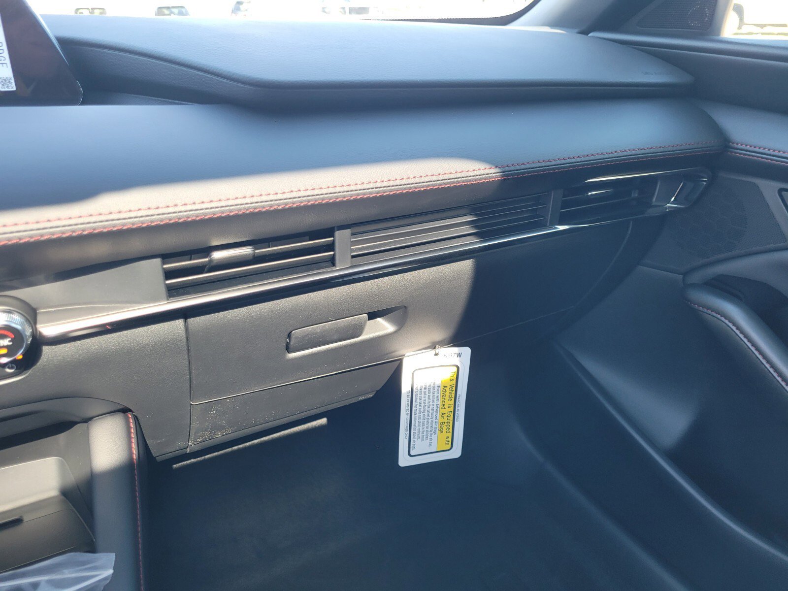 New 2026 MAZDA MAZDA3 Carbon image 26