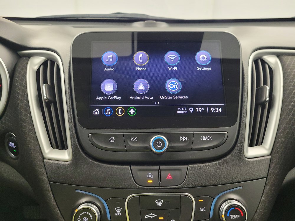 Used 2025 Chevrolet Malibu LS FWD image 25
